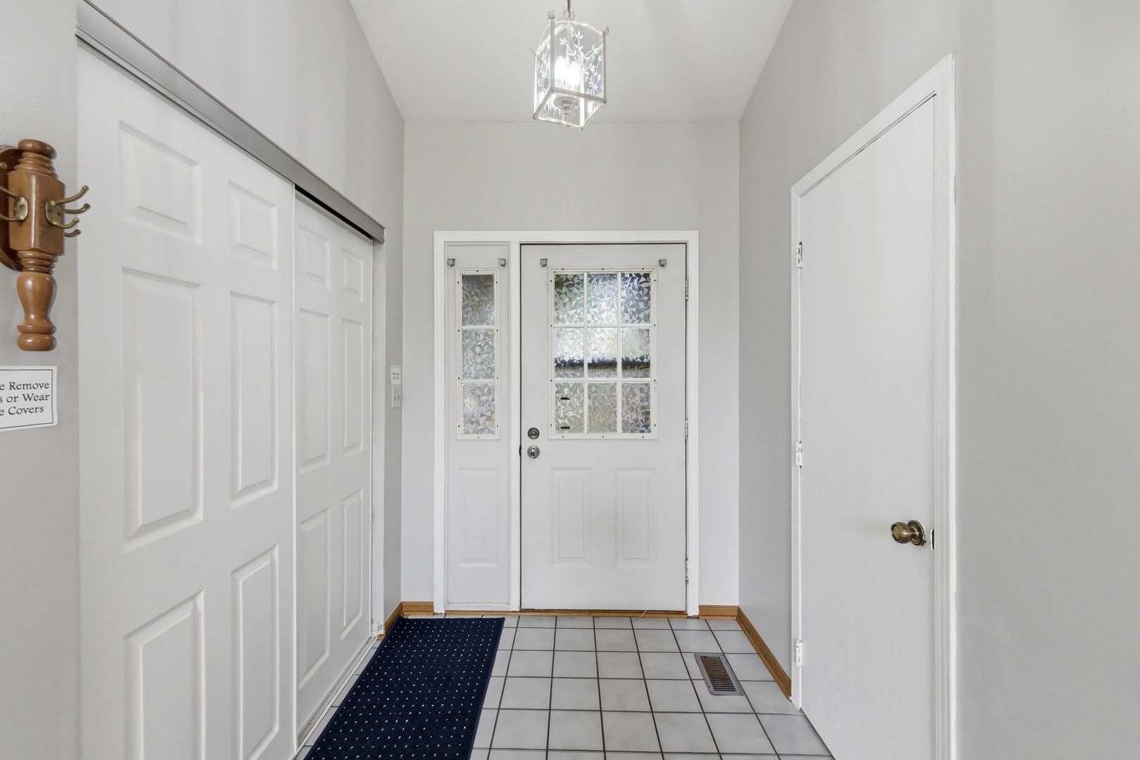 6528 Stair Street, Downers Grove, IL 60516