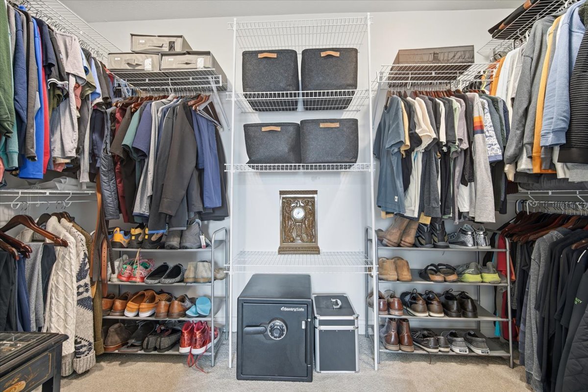 2614 Handel Drive, Bloomington, IL 61704