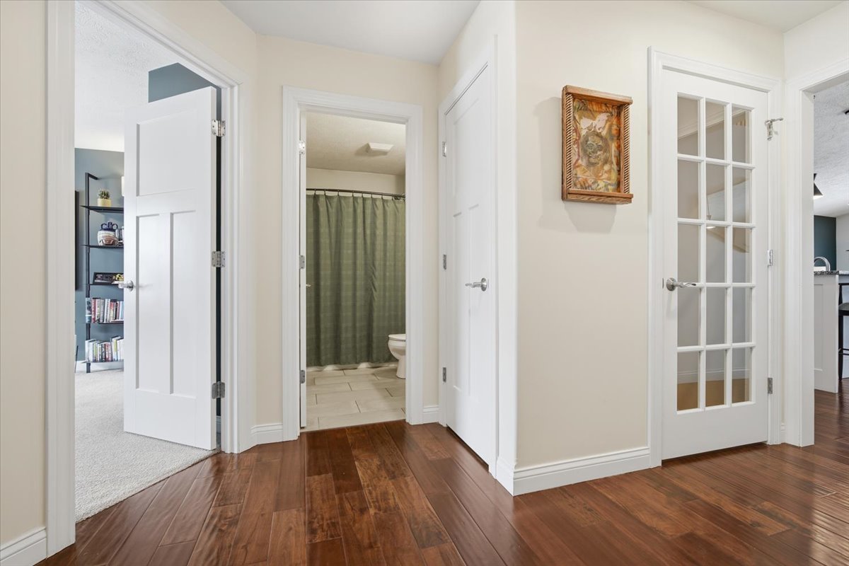 2614 Handel Drive, Bloomington, IL 61704