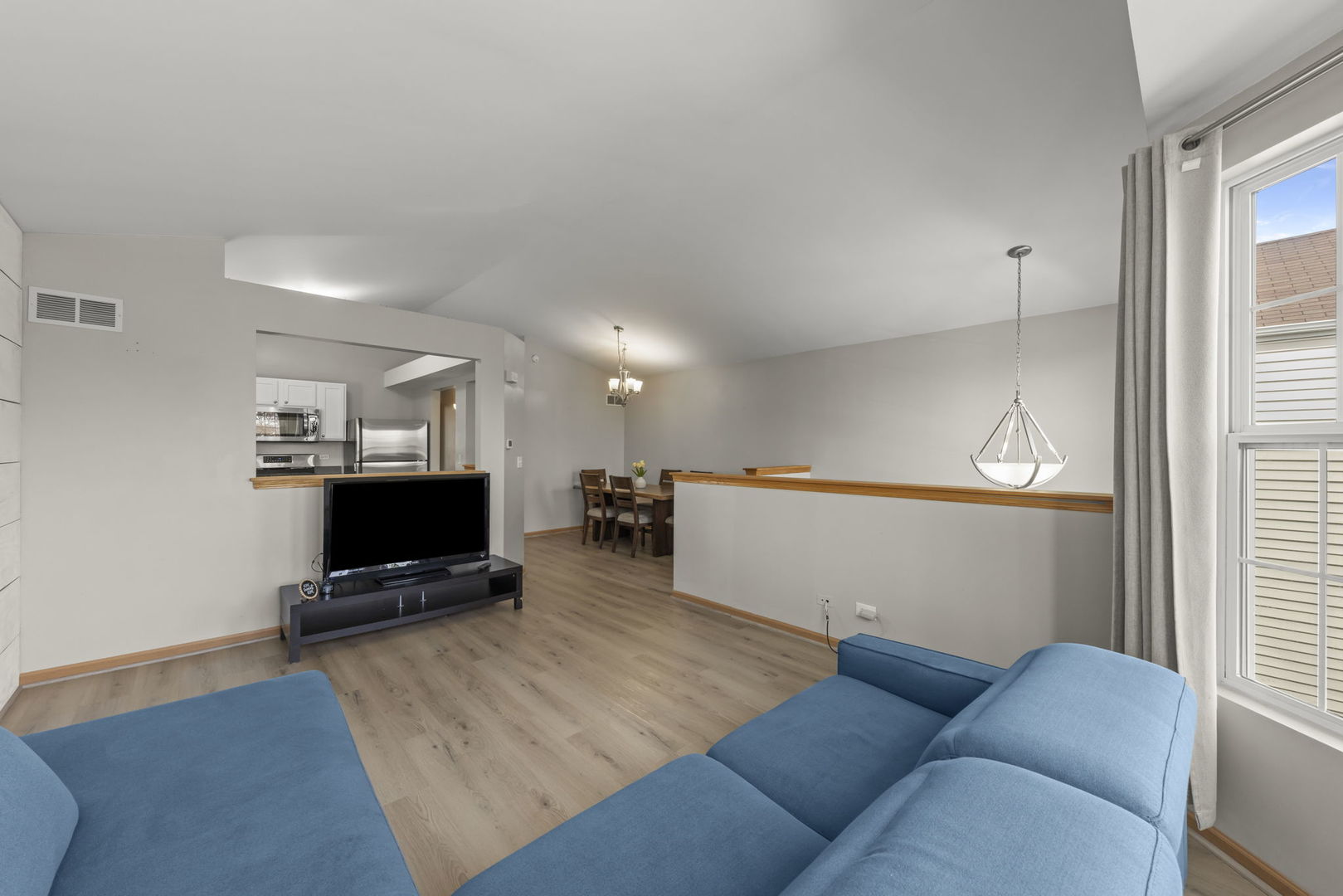 1719 Ravine Park Lane, Aurora, IL 60504