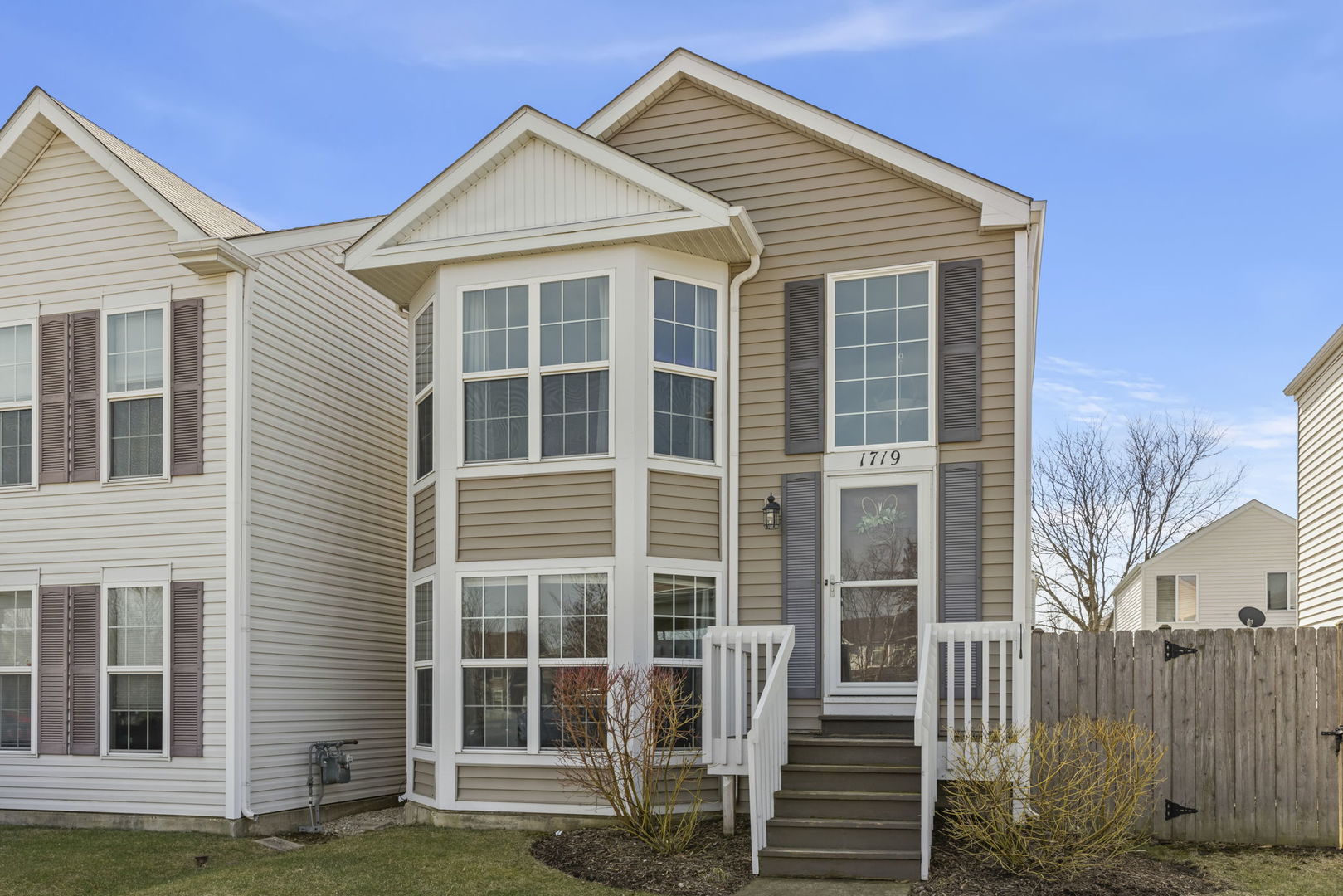 1719 Ravine Park Lane, Aurora, IL 60504