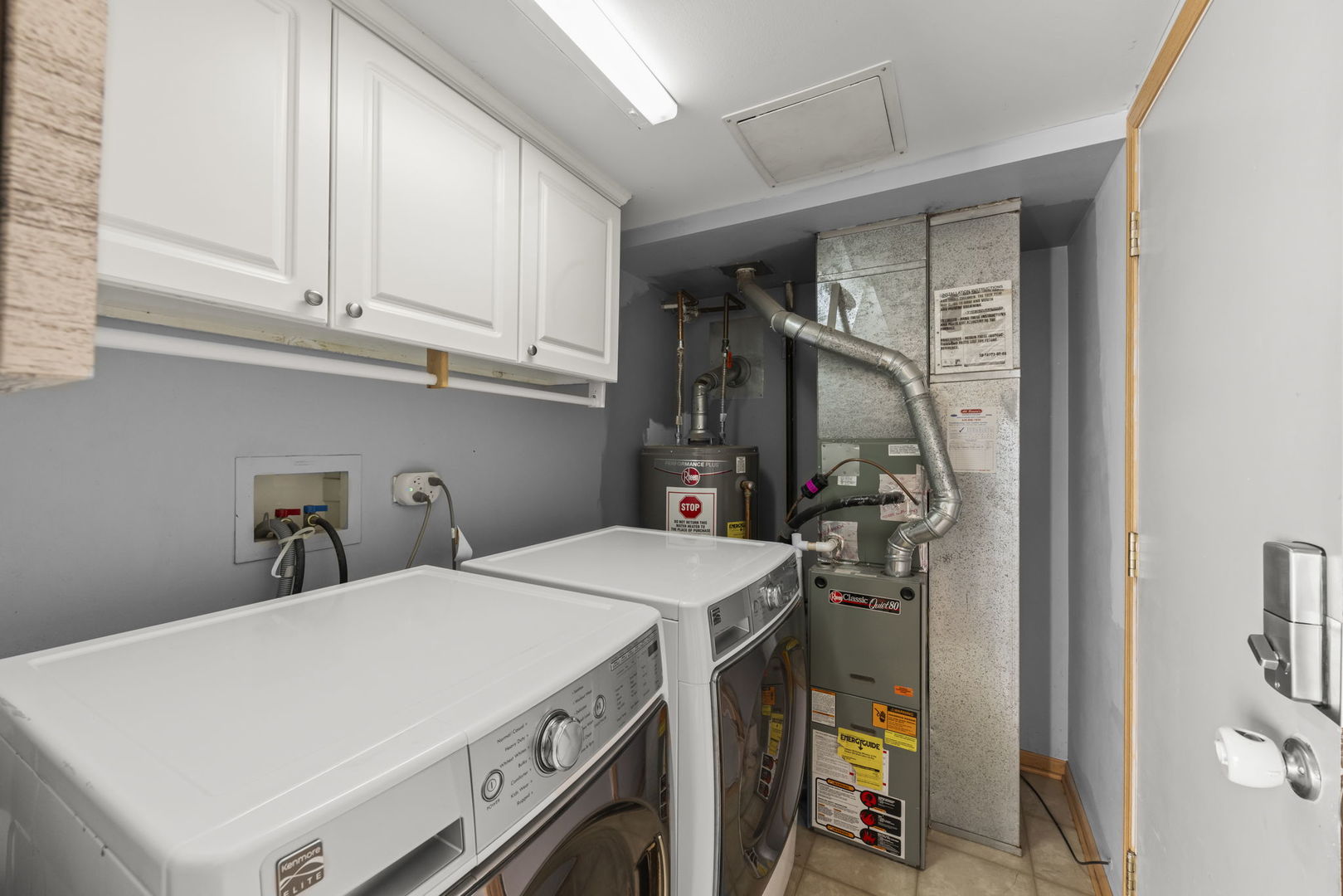 1719 Ravine Park Lane, Aurora, IL 60504