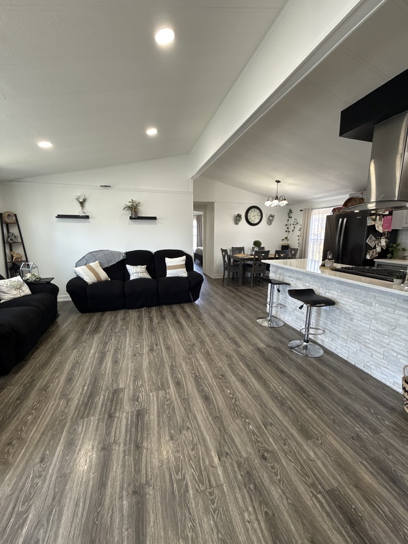 22 Hearthside Drive, Matteson, IL 60443