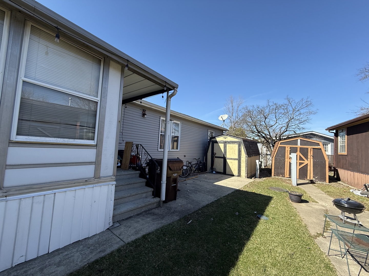 22 Hearthside Drive, Matteson, IL 60443