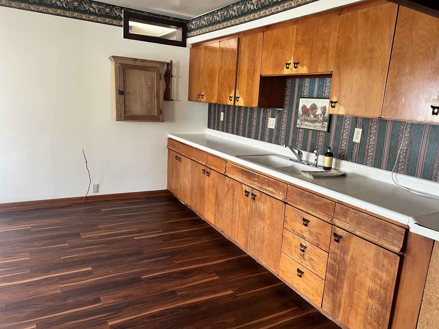 207 SW 6th Street, Atlanta, IL 61723