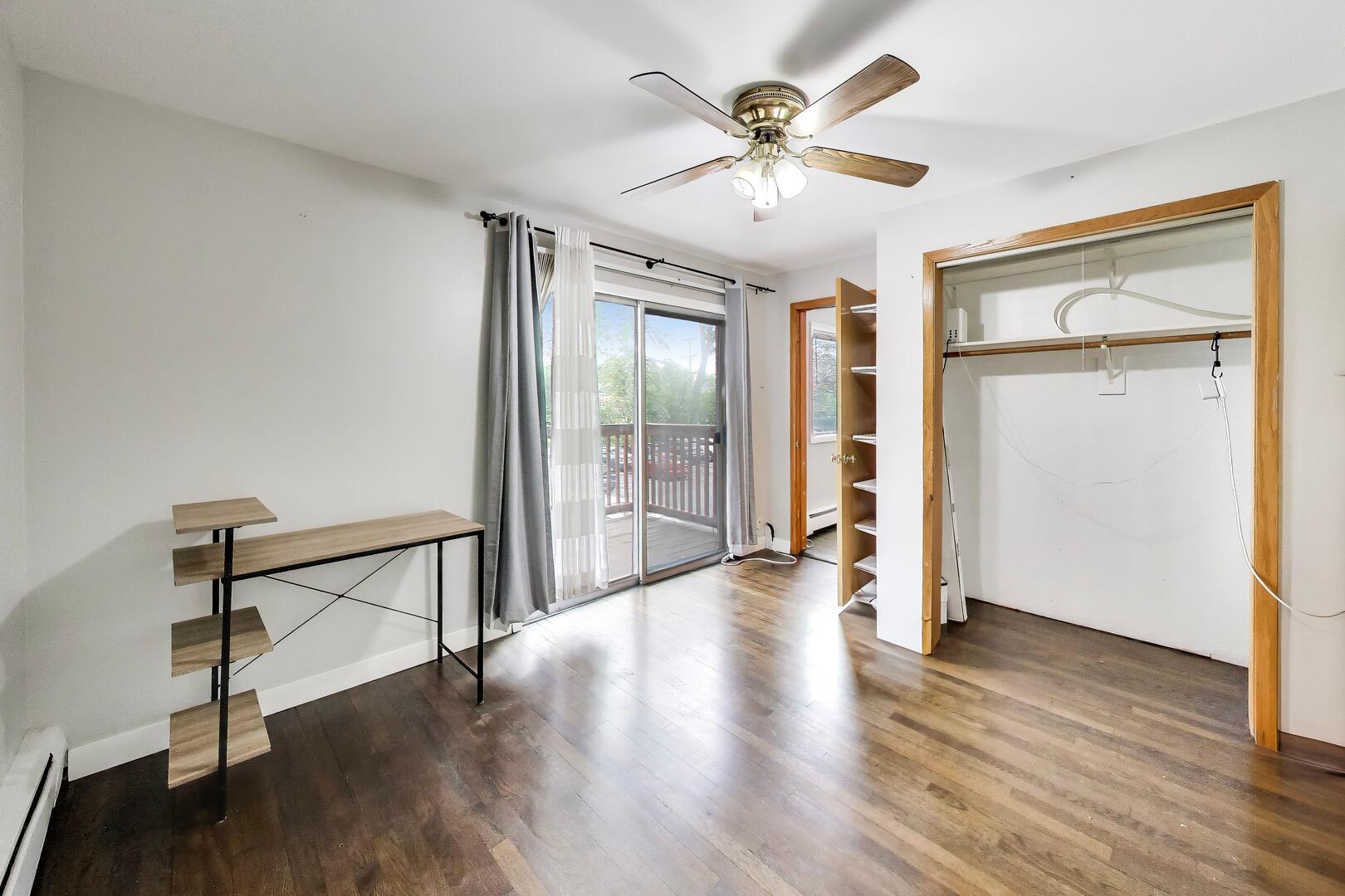 750 Dempster Street #103, Mount Prospect, IL 60056