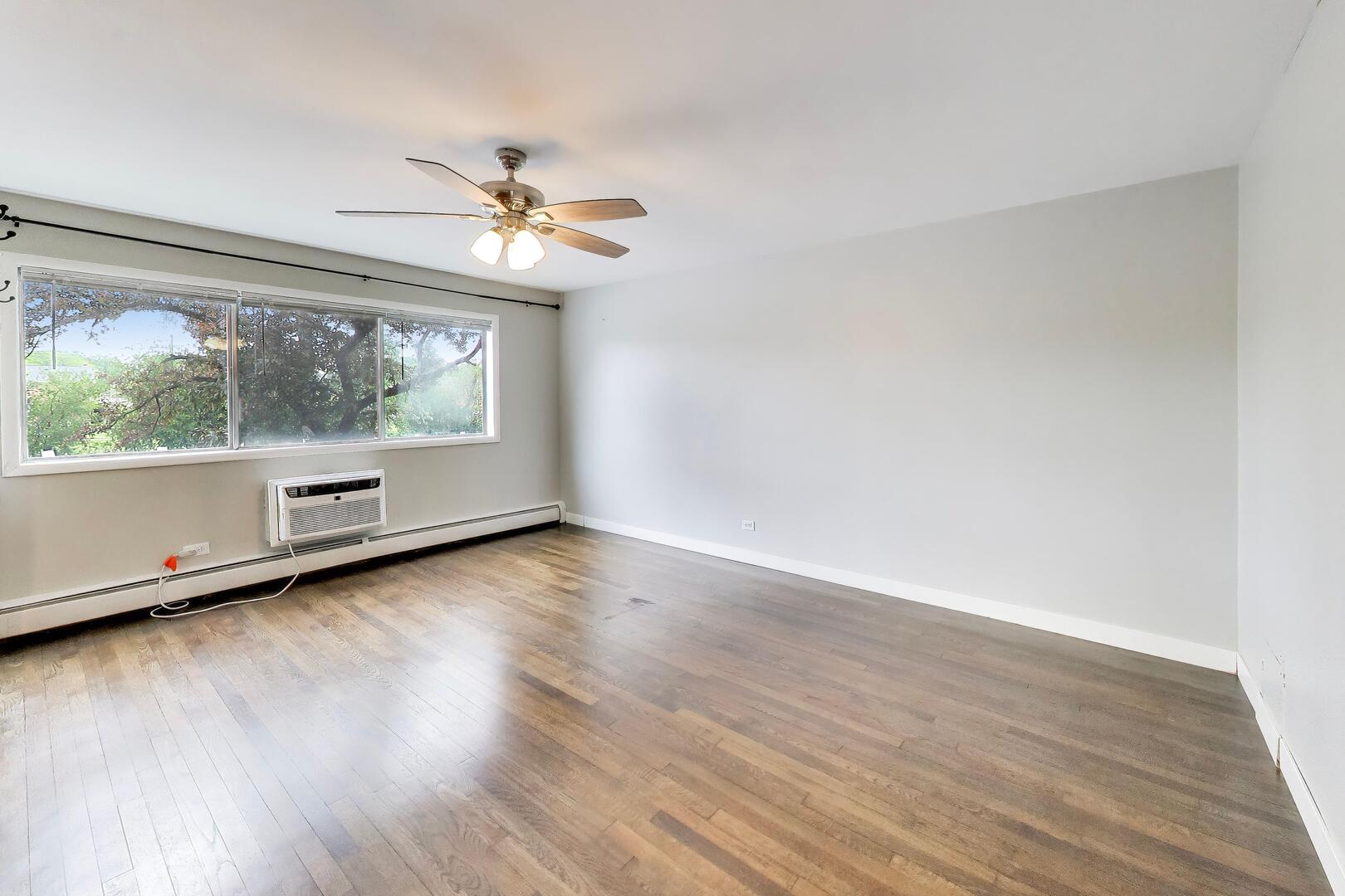 750 Dempster Street #103, Mount Prospect, IL 60056