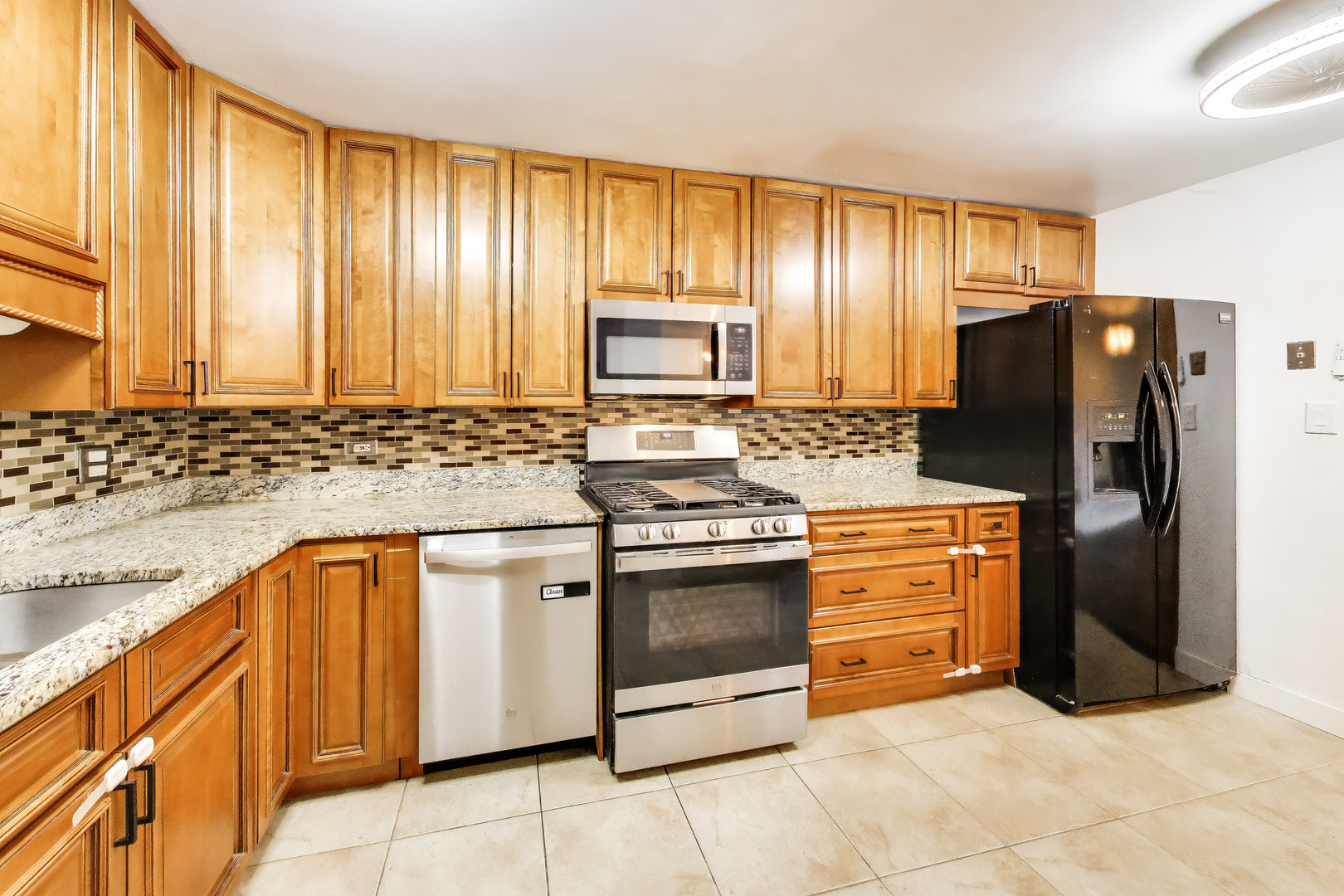750 Dempster Street #103, Mount Prospect, IL 60056