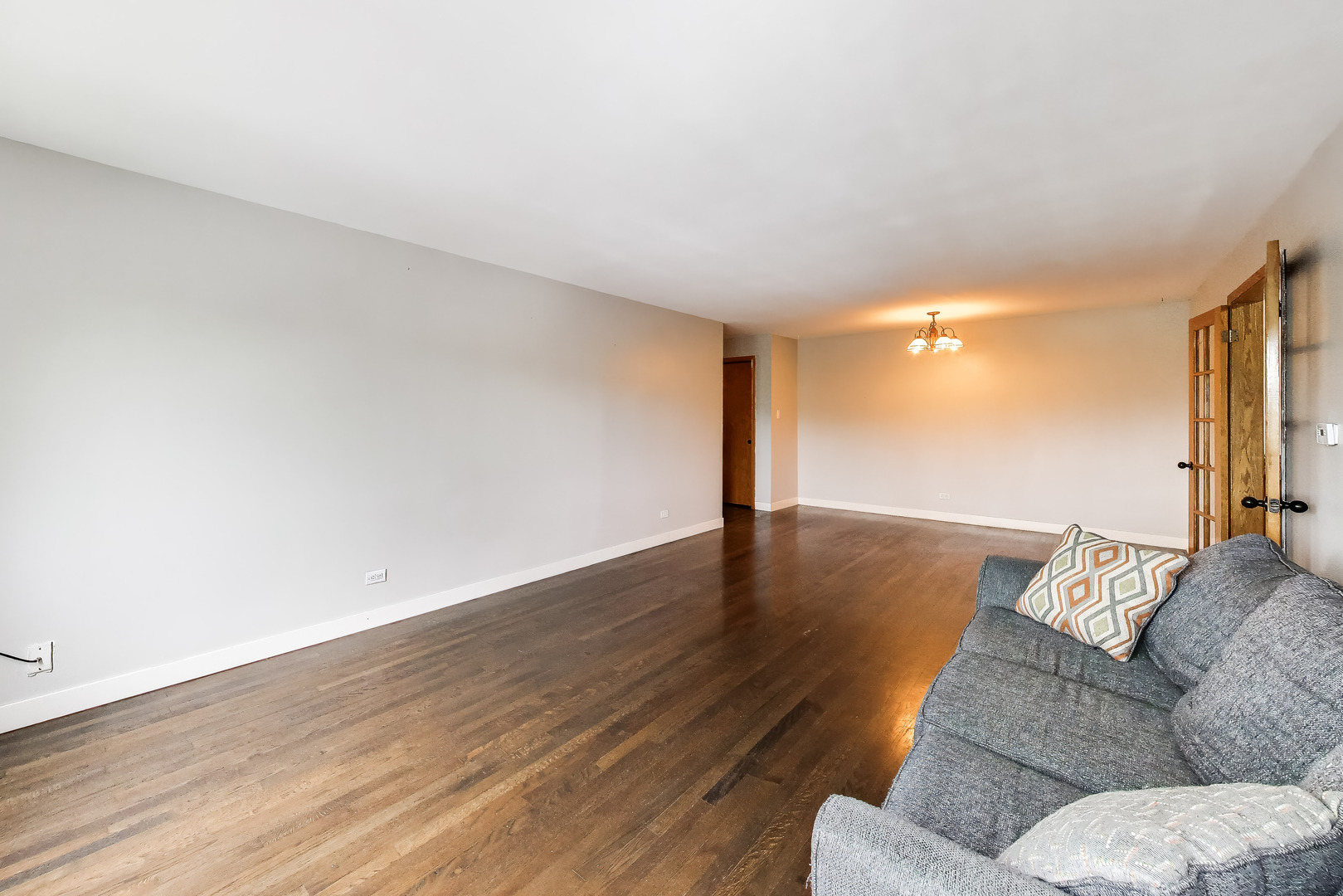 750 Dempster Street #103, Mount Prospect, IL 60056