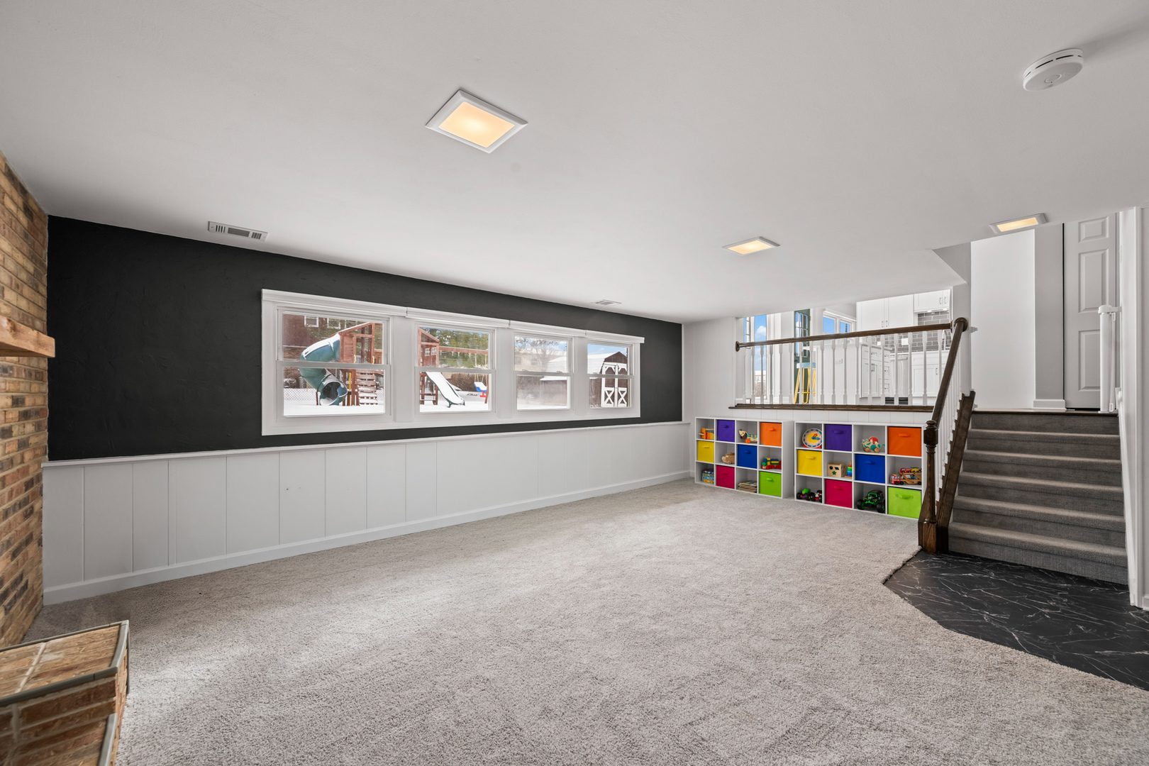 1919 N Pinetree Drive, Arlington Heights, IL 60004