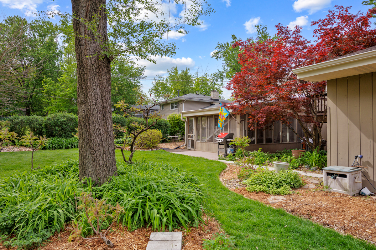 550 Hackberry Road, Frankfort, IL 60423