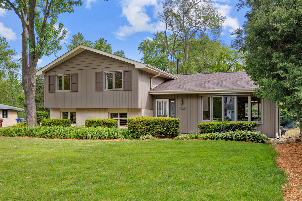 550 Hackberry Road, Frankfort, IL 60423