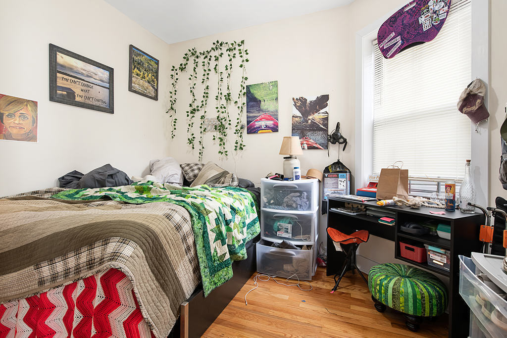 1716 N Campbell Avenue, Chicago, IL 60647