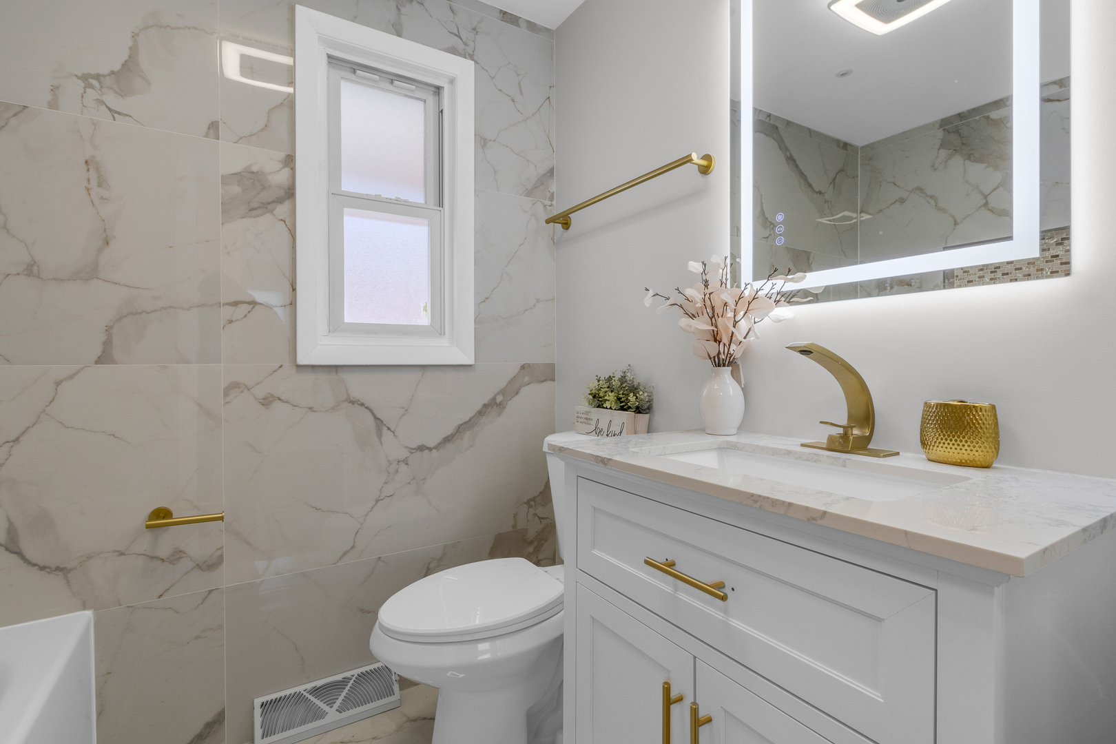 11521 S Justine Street, Chicago, IL 60643