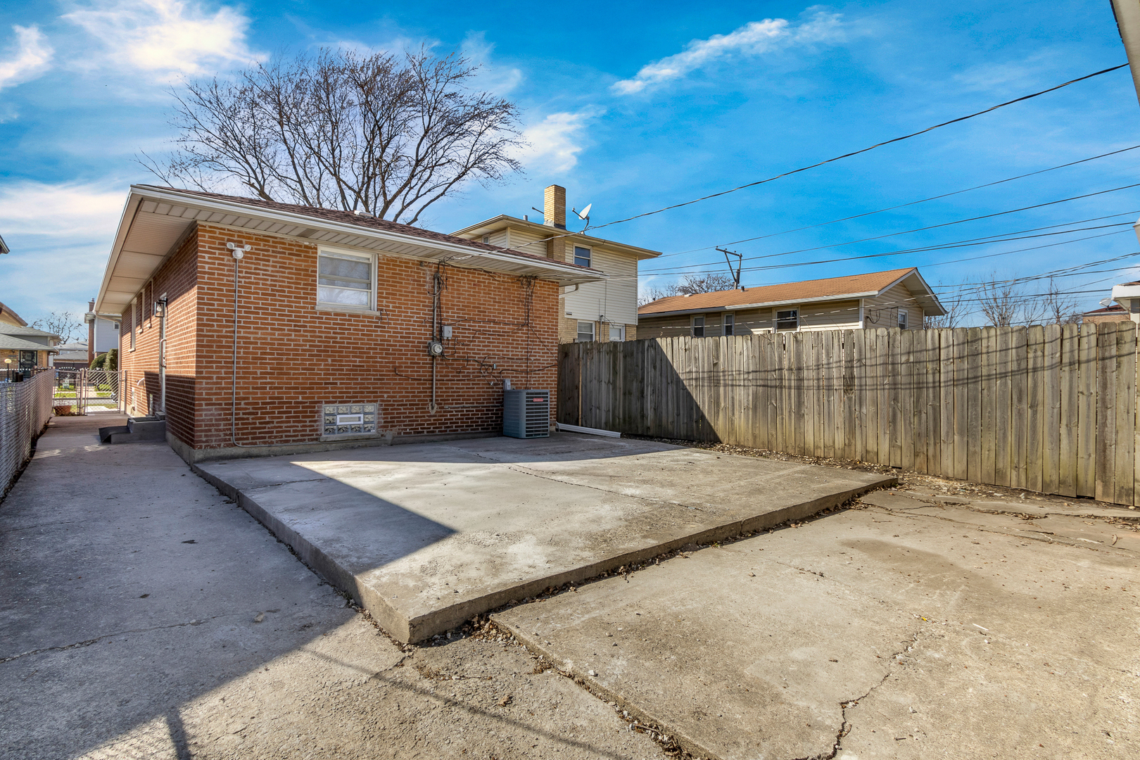 11521 S Justine Street, Chicago, IL 60643