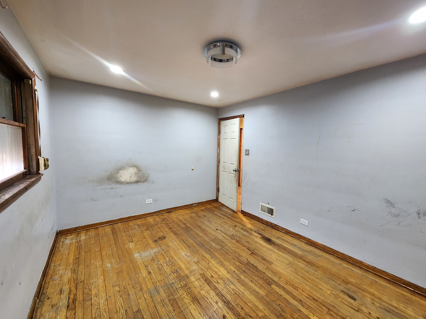 143 E 119TH Street, Chicago, IL 60628