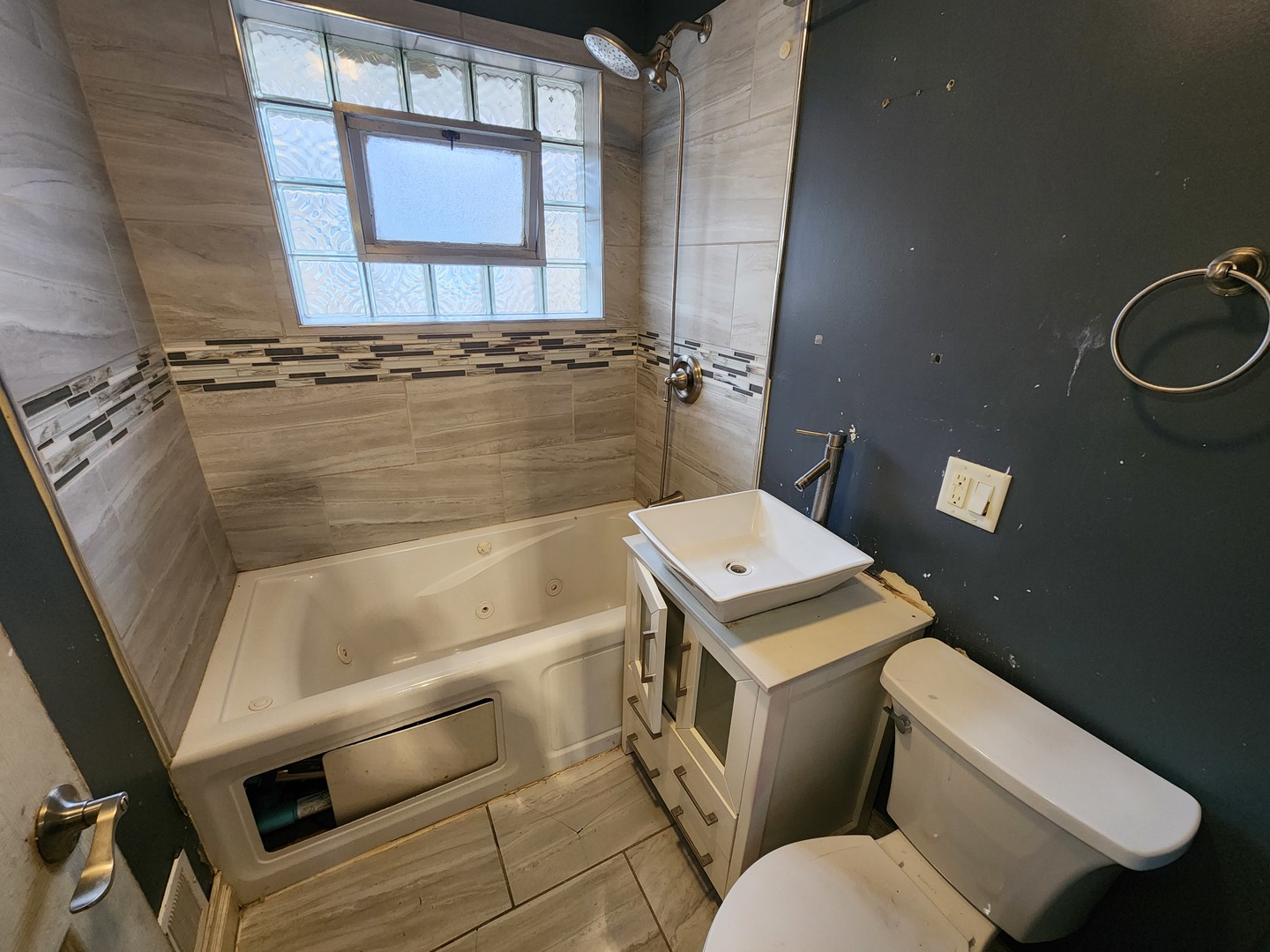 143 E 119TH Street, Chicago, IL 60628