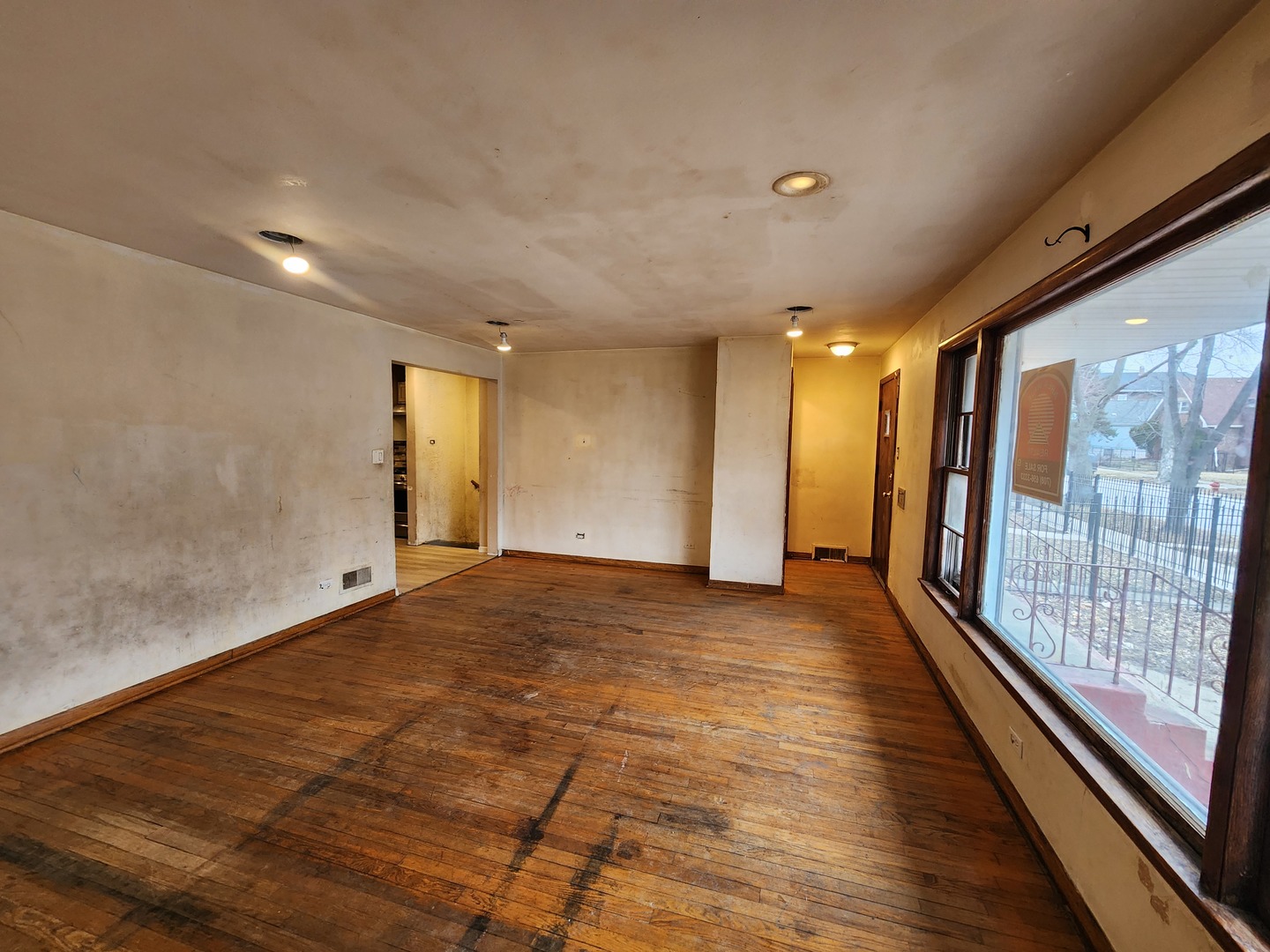 143 E 119TH Street, Chicago, IL 60628