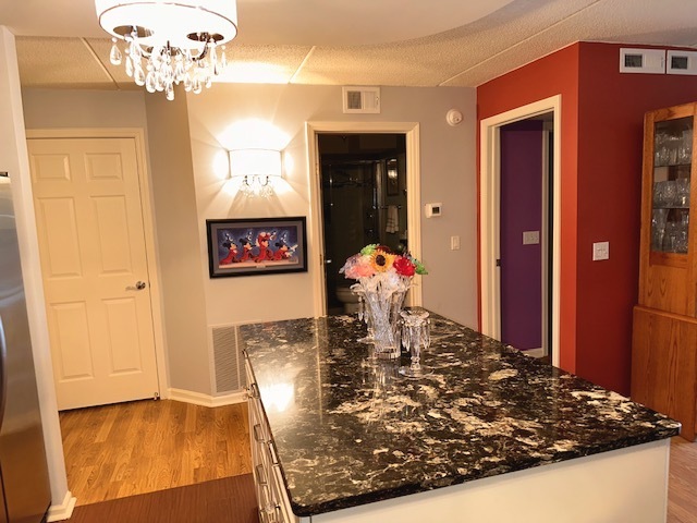 3850 W Bryn Mawr Avenue #301, Chicago, IL 60659