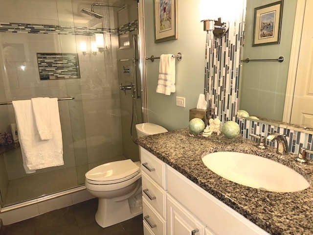 3850 W Bryn Mawr Avenue #301, Chicago, IL 60659