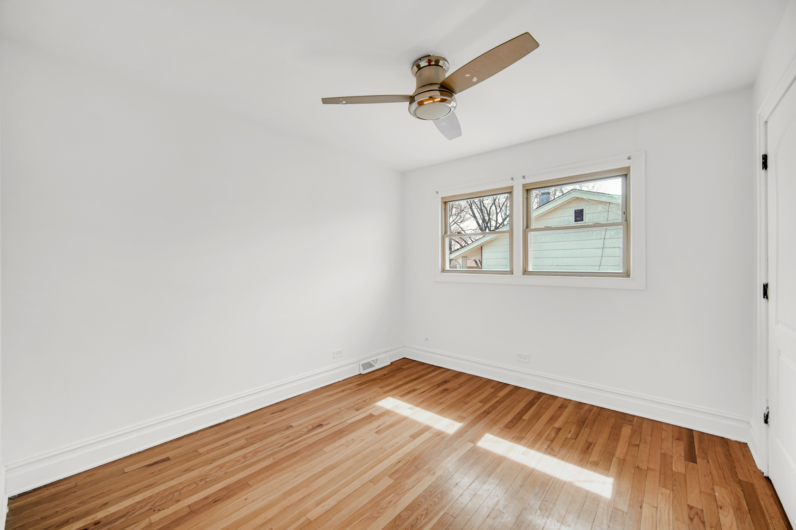 18842 Morgan Street, Homewood, IL 60430