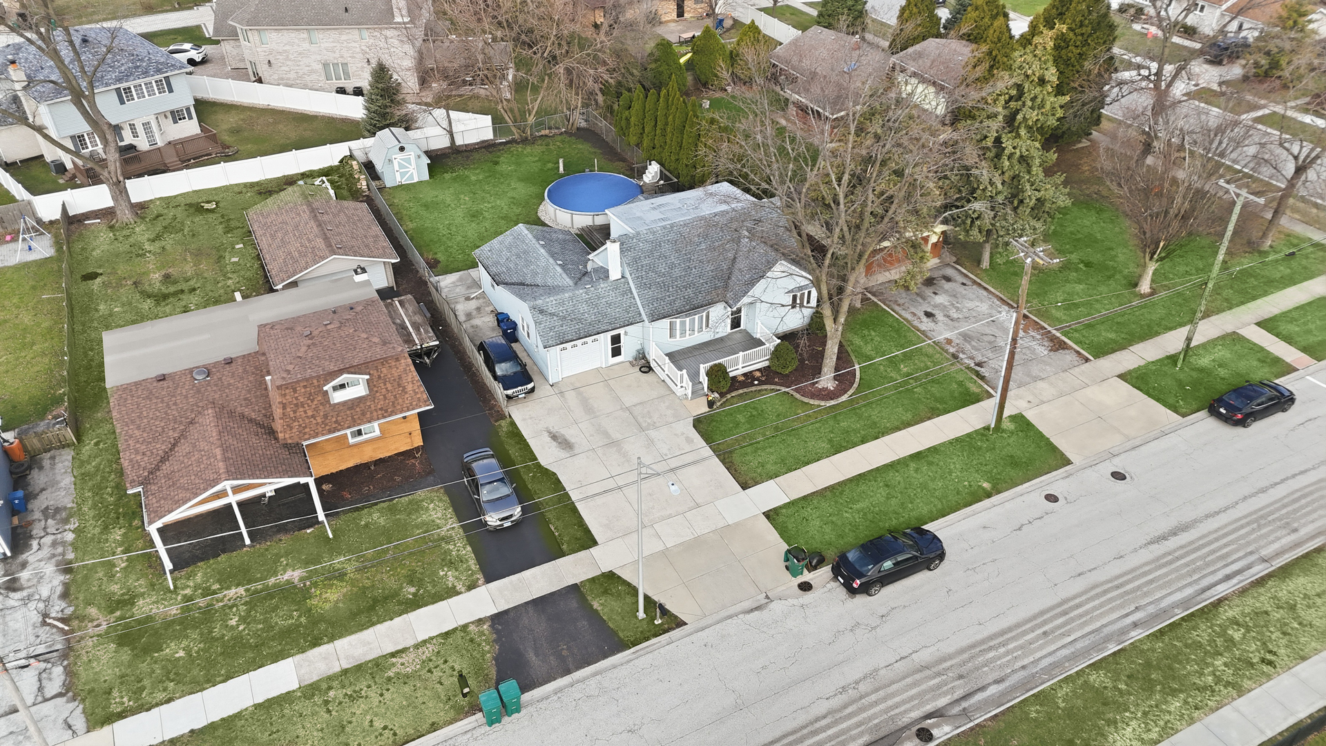 8210 Linder Avenue, Burbank, IL 60459