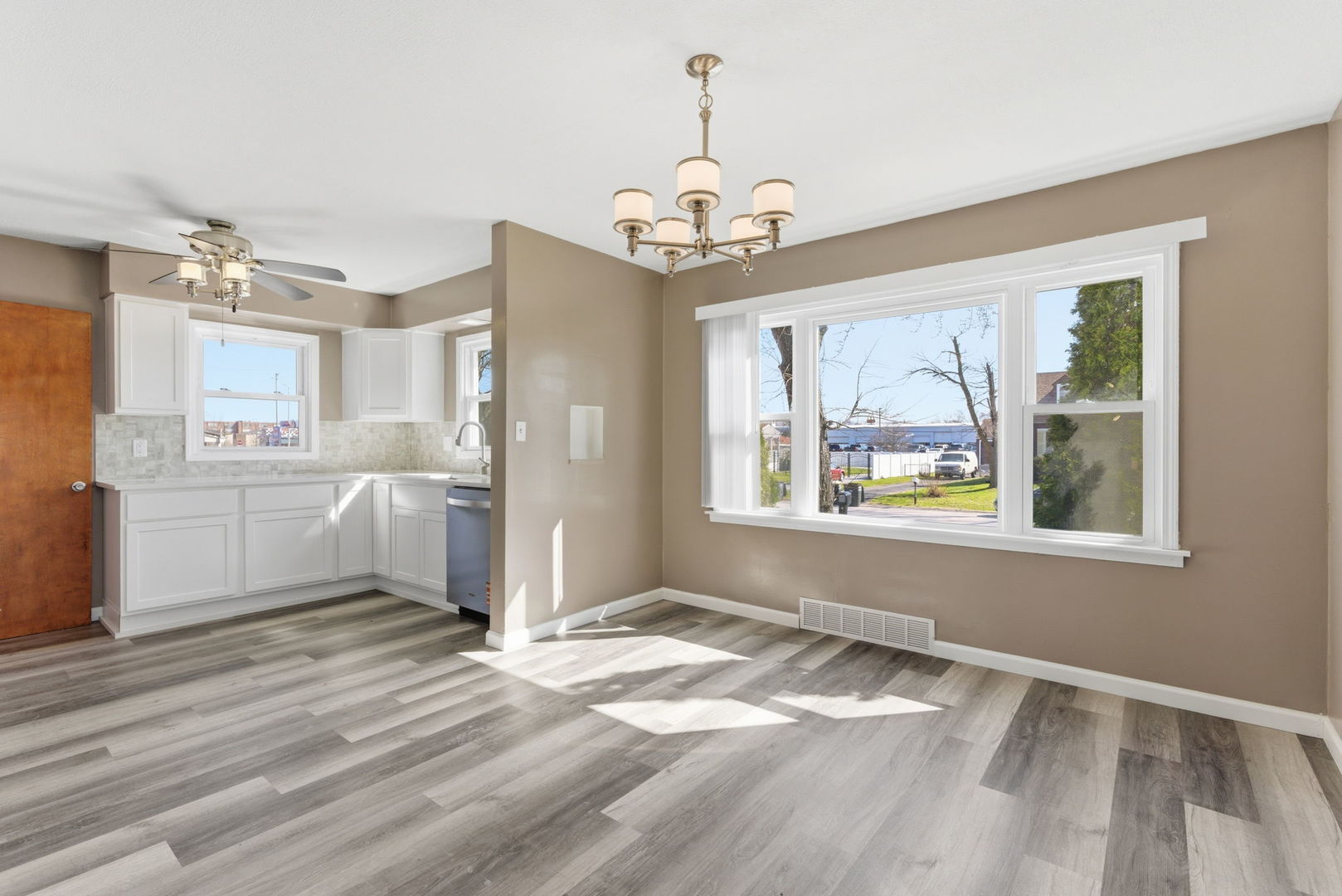 2330 177th Street, Lansing, IL 60438