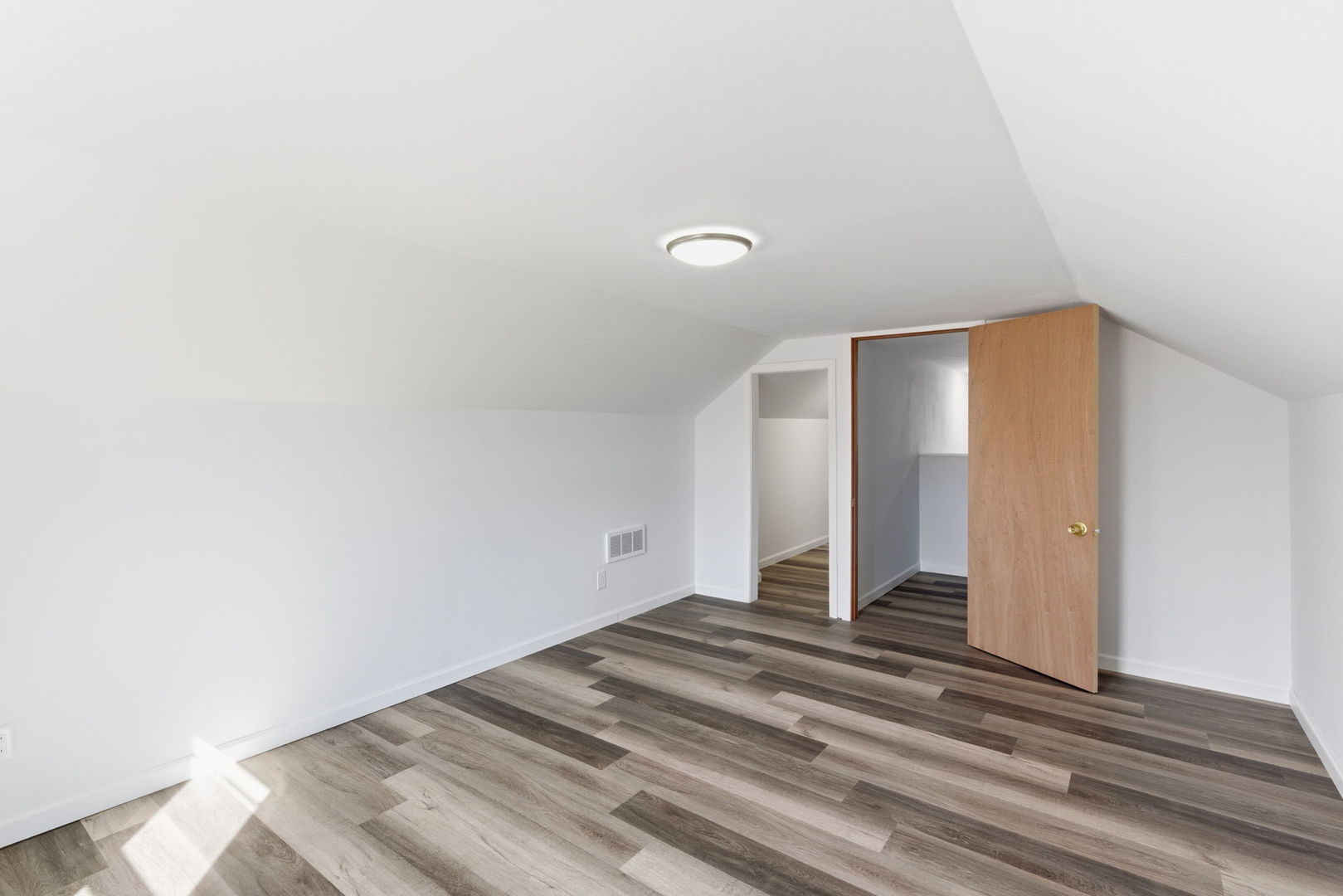 2330 177th Street, Lansing, IL 60438