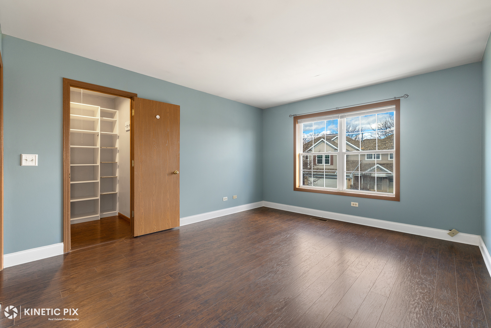 417 Van Gogh Circle #417, Bolingbrook, IL 60440