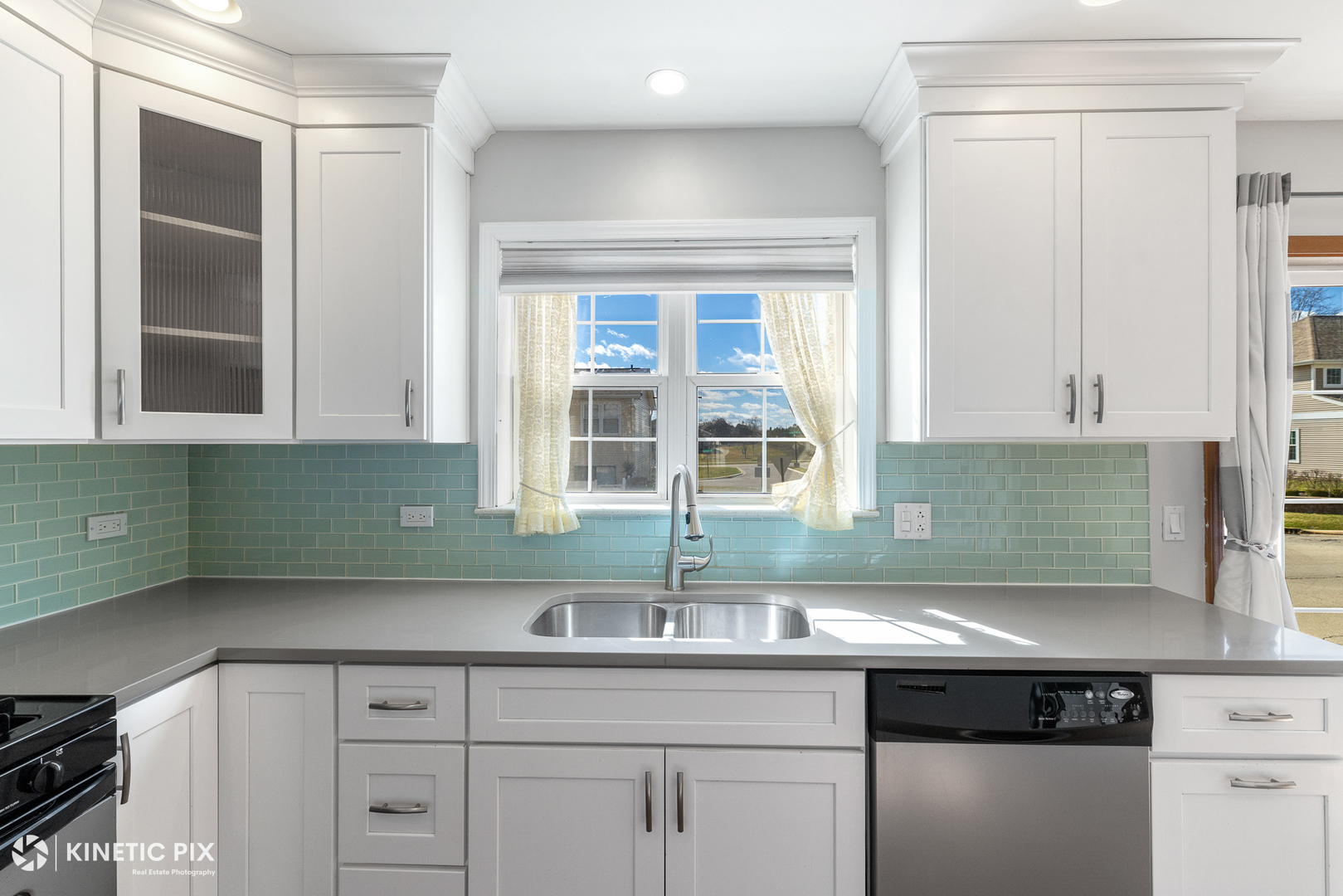 417 Van Gogh Circle #417, Bolingbrook, IL 60440