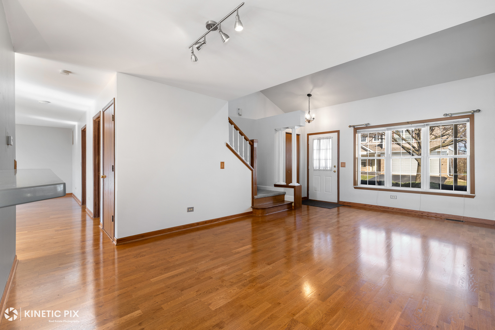 417 Van Gogh Circle #417, Bolingbrook, IL 60440