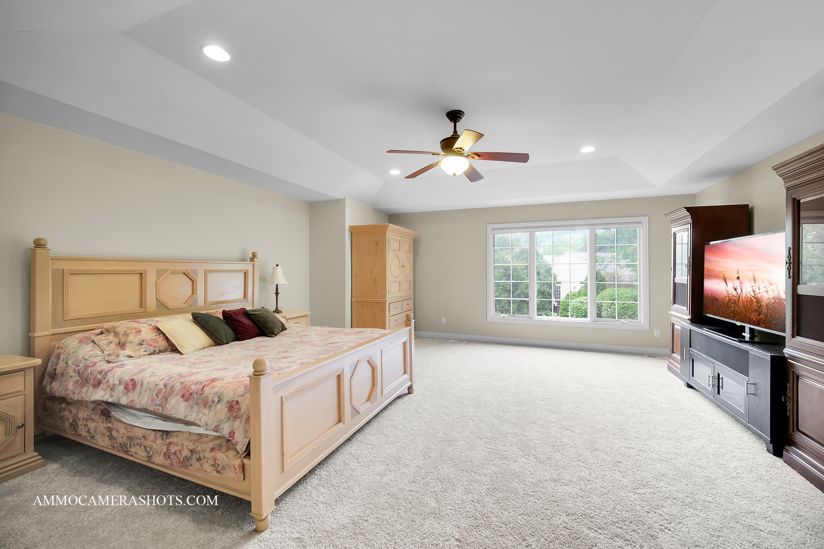 740 Manor Hill Place, Sugar Grove, IL 60554