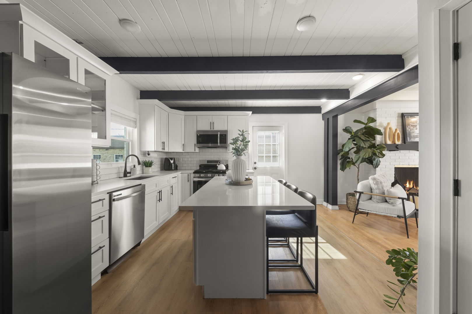 9525 Parkside Avenue, Oak Lawn, IL 60453