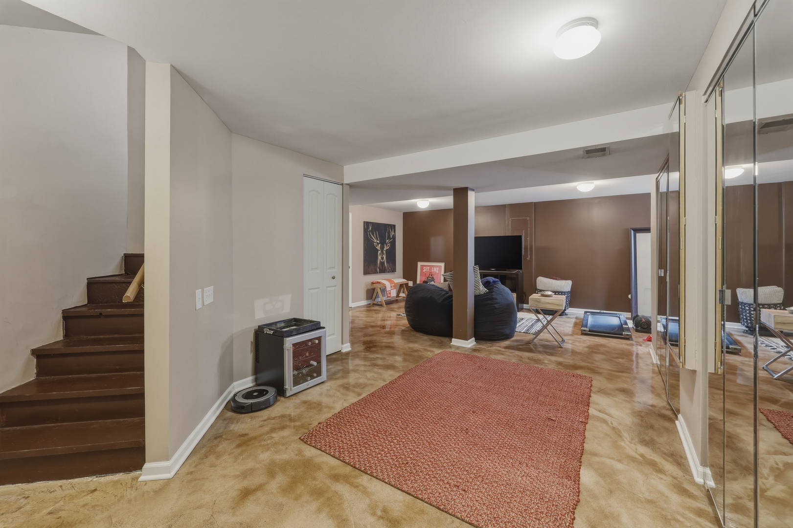 1268 Spaulding Road, Bartlett, IL 60103