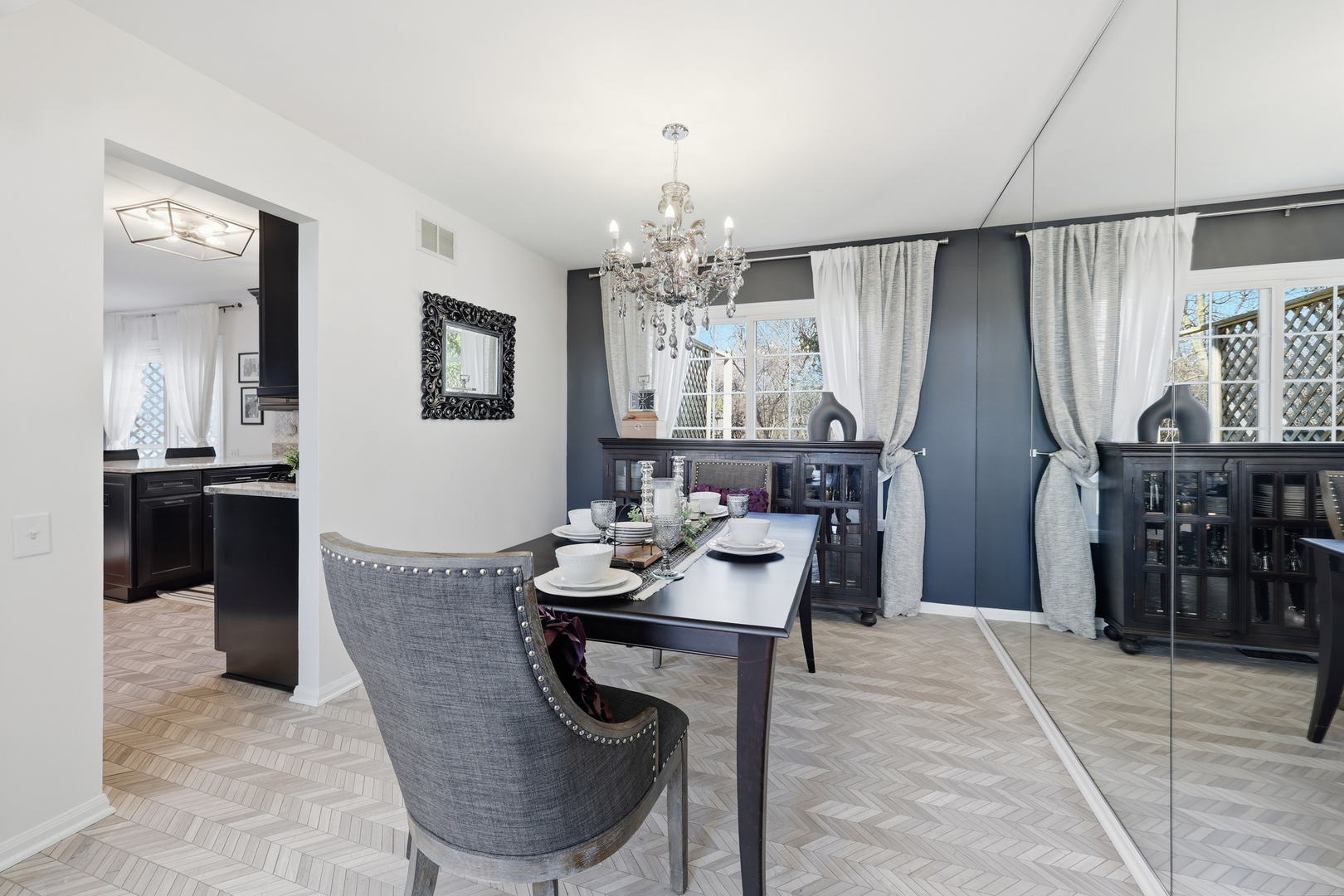 1268 Spaulding Road, Bartlett, IL 60103