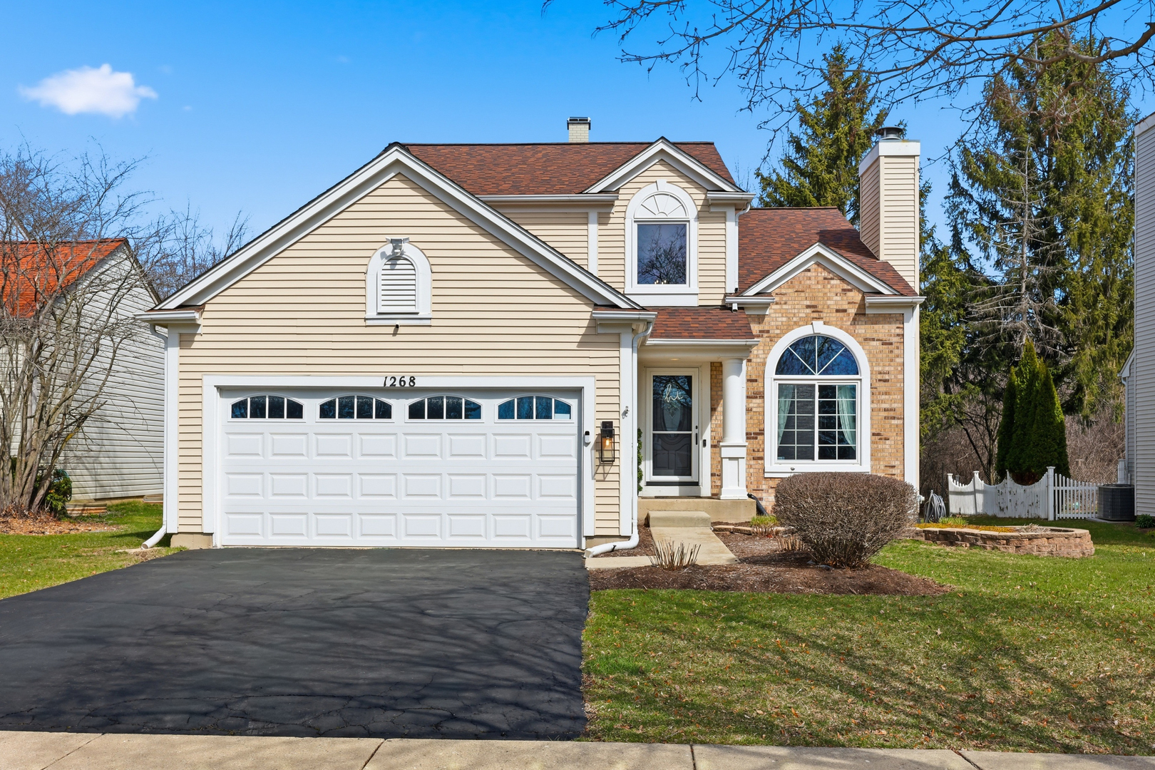 1268 Spaulding Road, Bartlett, IL 60103