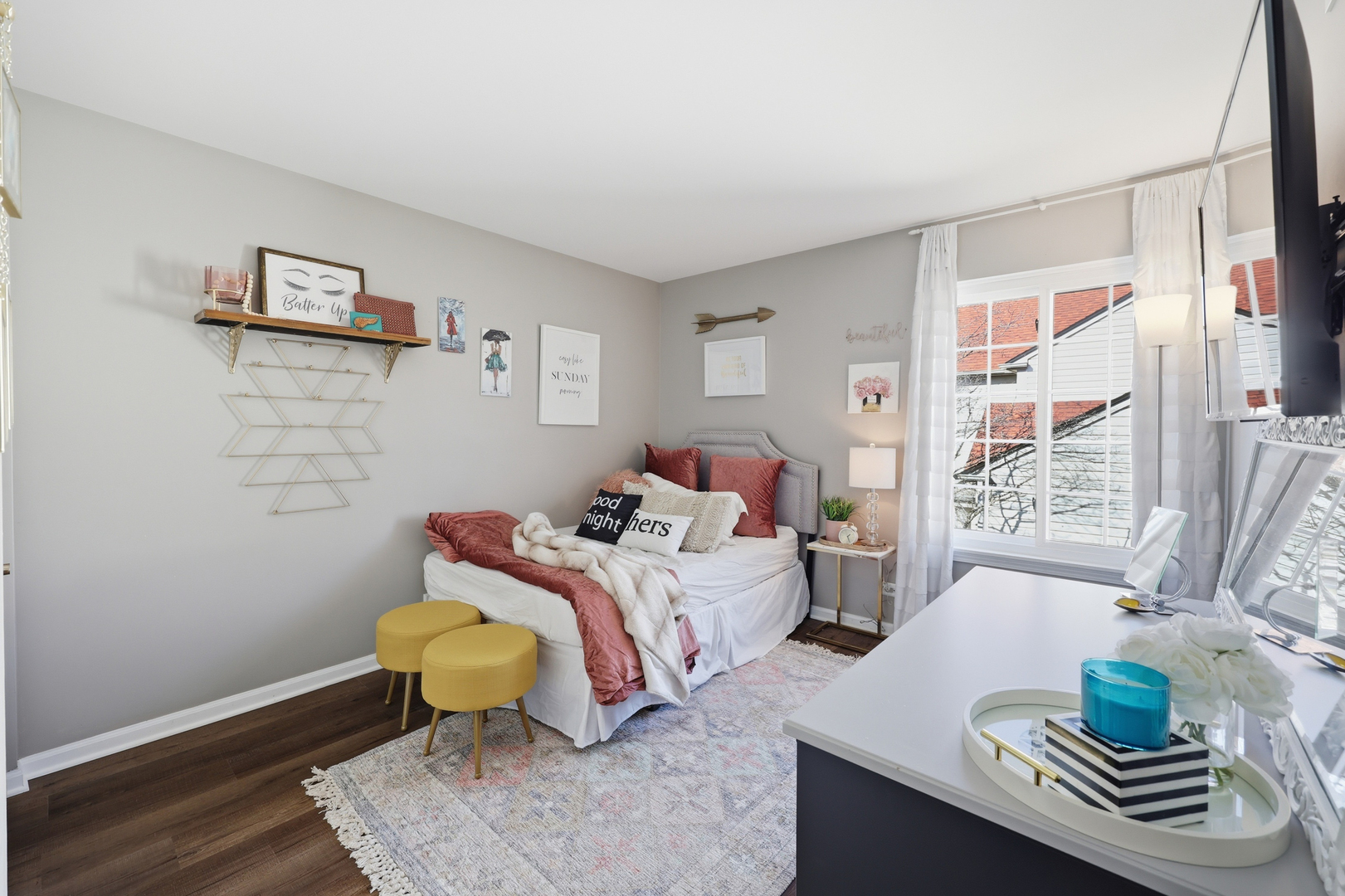 1268 Spaulding Road, Bartlett, IL 60103