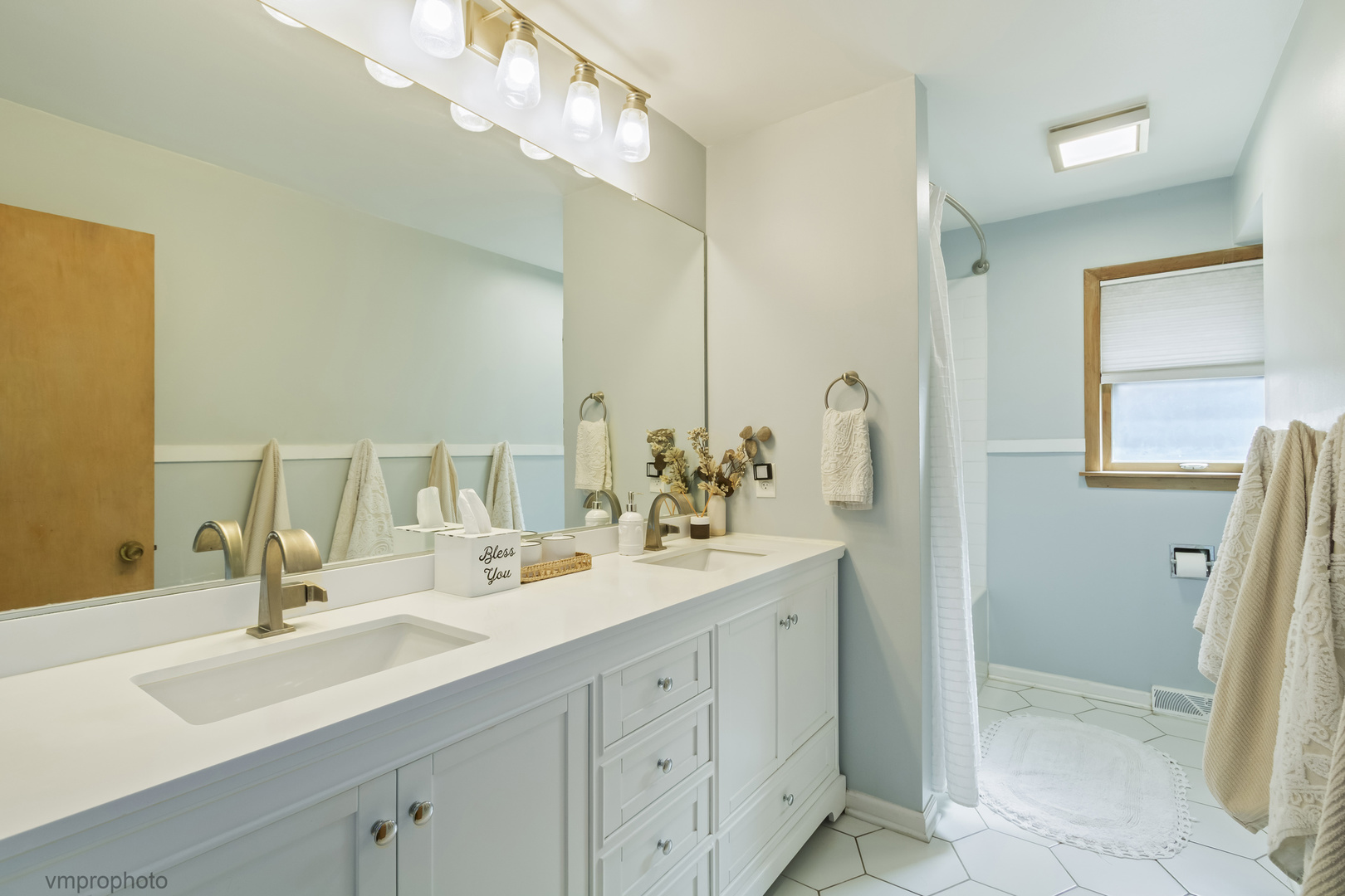 330 S Oak Street, Palatine, IL 60067