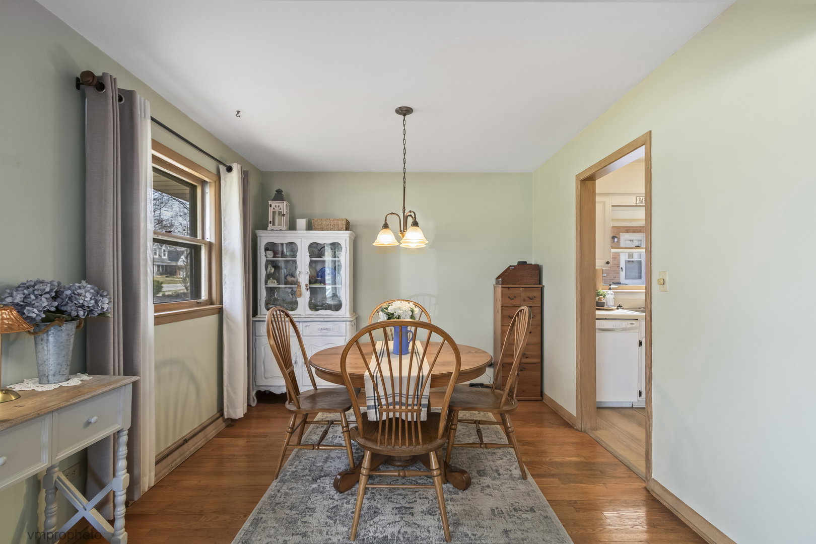 330 S Oak Street, Palatine, IL 60067