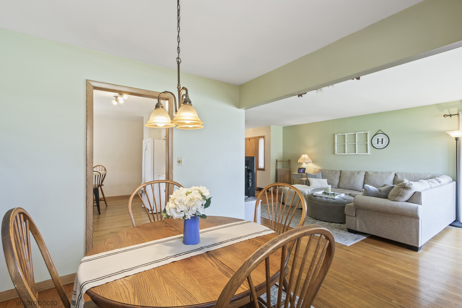 330 S Oak Street, Palatine, IL 60067