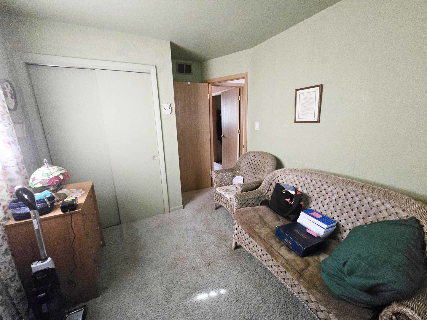 8811 W 92nd Street, Hickory Hills, IL 60457