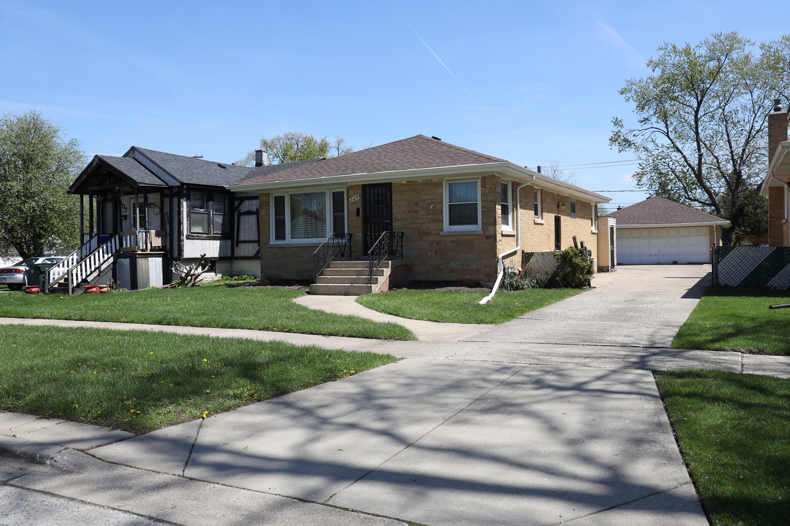 509 Granville Avenue, Bellwood, IL 60104