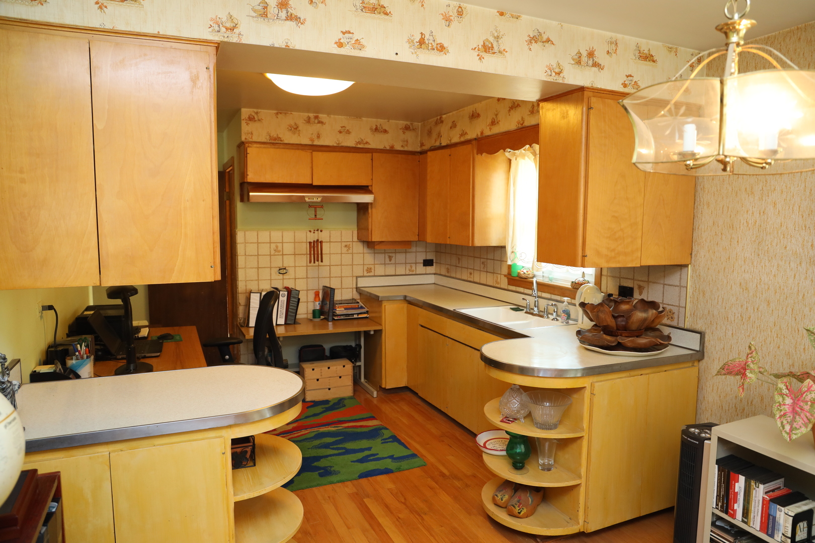 509 Granville Avenue, Bellwood, IL 60104