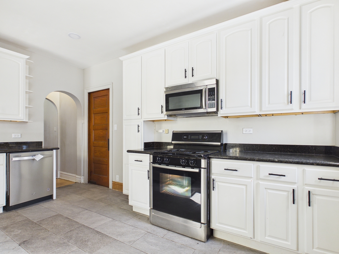 226 N Austin Boulevard, Oak Park, IL 60302