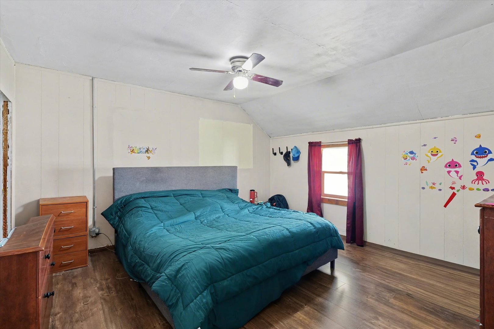 136 E Ohio Street, Sibley, IL 61773