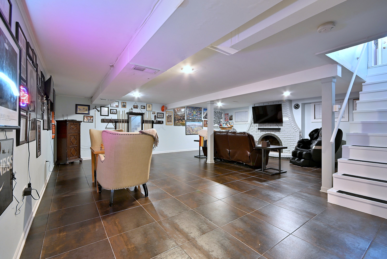 436 E Park Avenue, Elmhurst, IL 60126