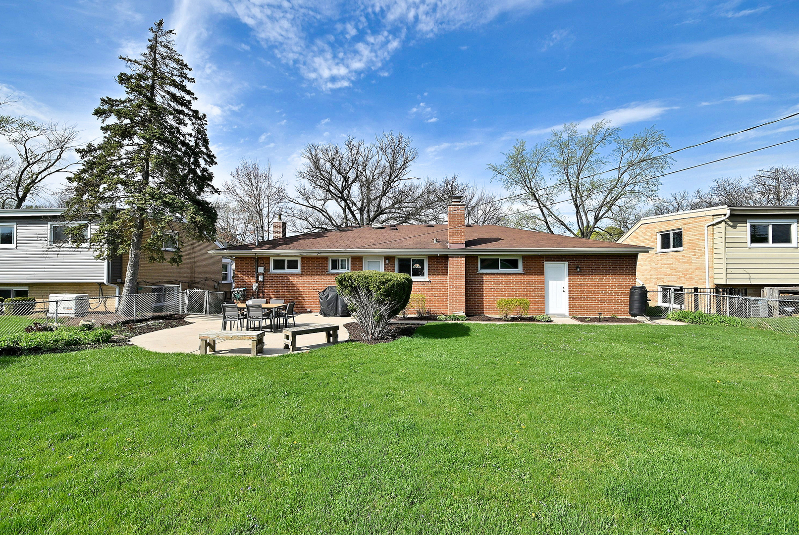 436 E Park Avenue, Elmhurst, IL 60126