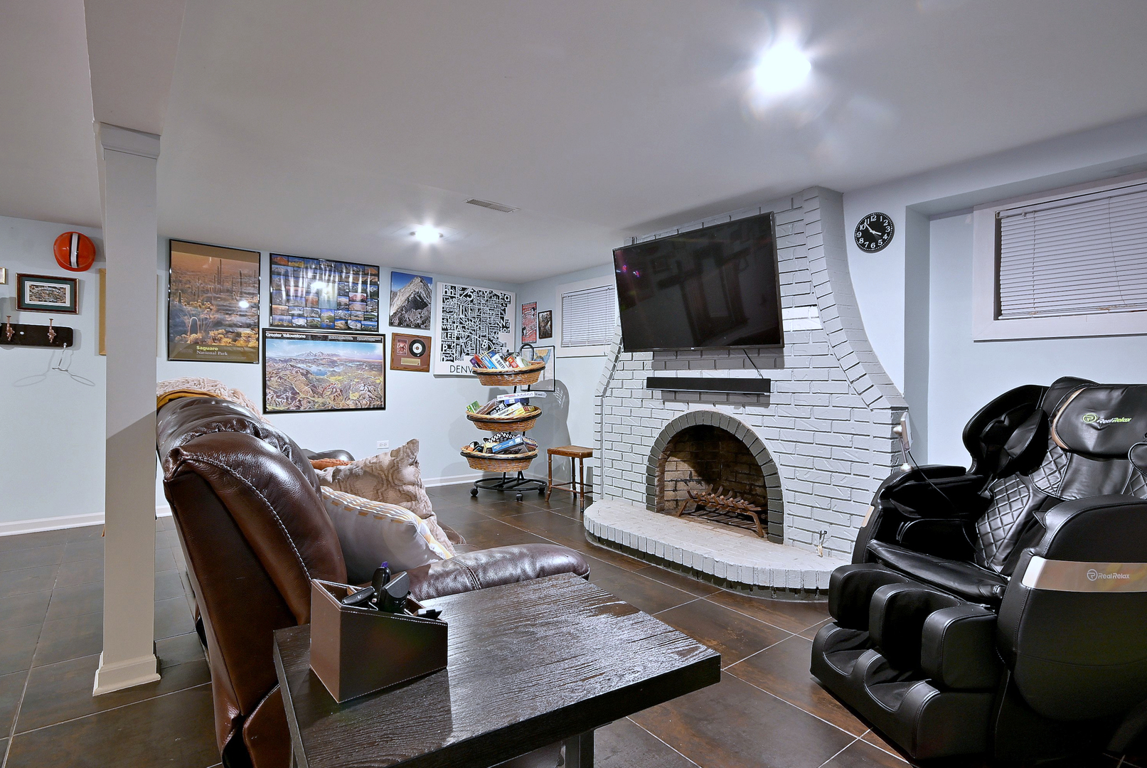 436 E Park Avenue, Elmhurst, IL 60126