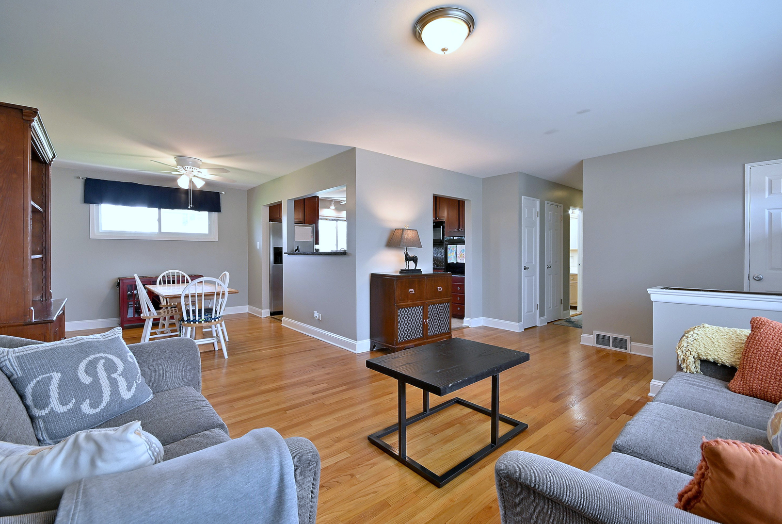 436 E Park Avenue, Elmhurst, IL 60126