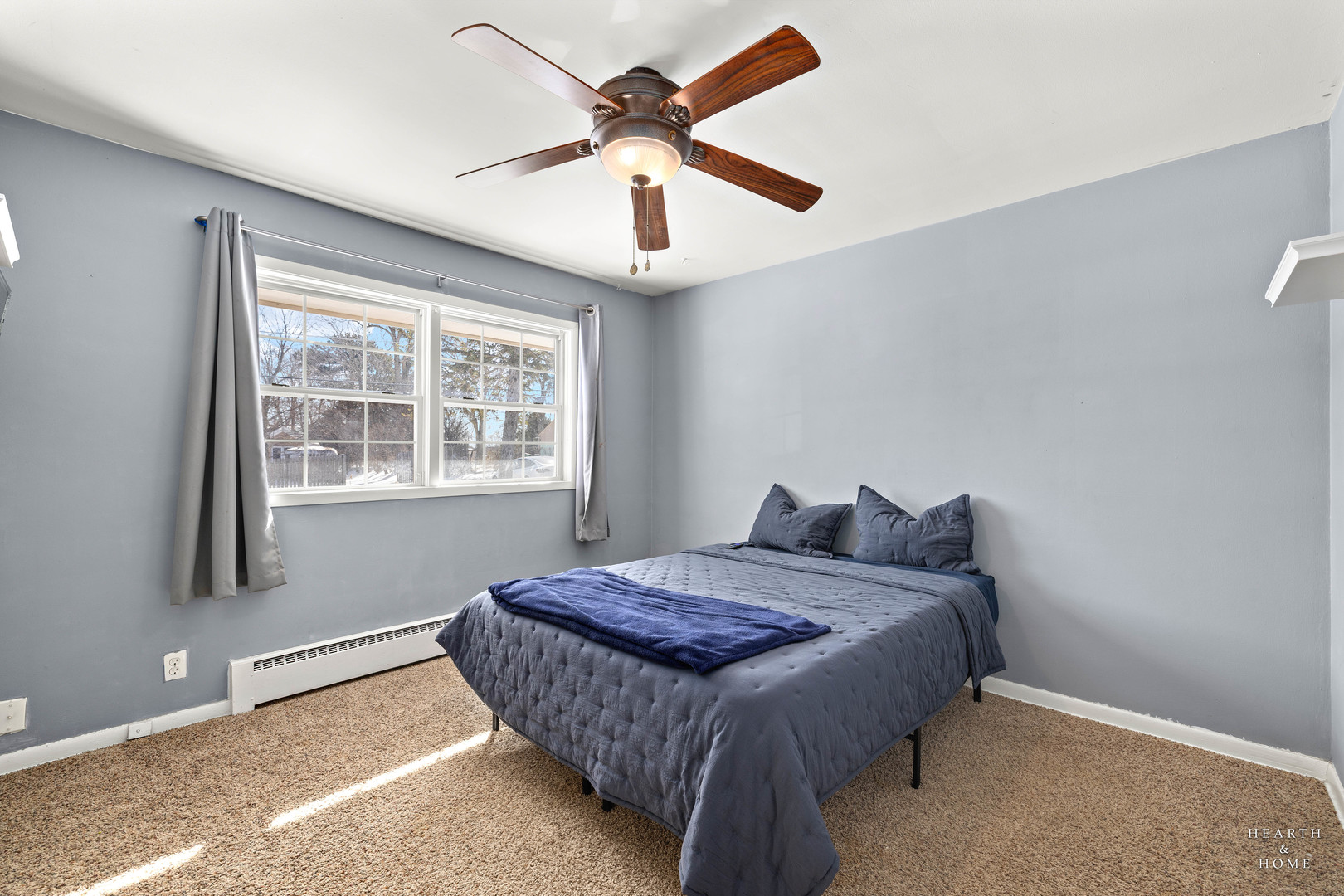 2540 E Bonnie Brook Lane, Waukegan, IL 60087